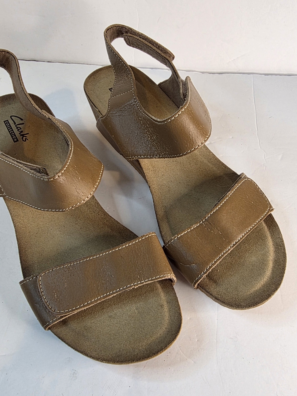 Clarks Brown Leather Wedge Adjustable Strap Sandals Size 9